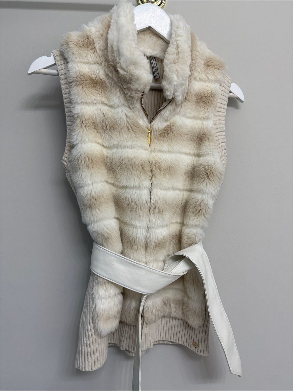 Guess Cream Faux Fur Sleeveless Zip-Front Vest with Belt